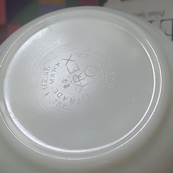 VINTAGE PYREX SNOWFLAKE MIXING BOWL 402 - Picture 4 of 6